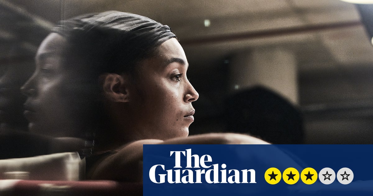 Dans l’ombre : histoire vraie de l’incroyable ascension de Ramla Ali dans les rangs de la boxe, un KO