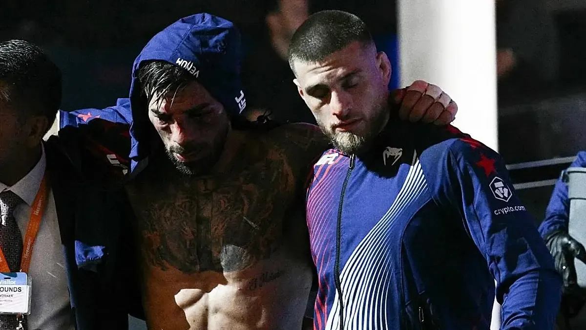 Les mots d'Aleksandre à son frère Ilia Topuria, dès son arrivée à l'UFC Casablanca : « Tu es un homme, et c'est ce qui compte le plus »