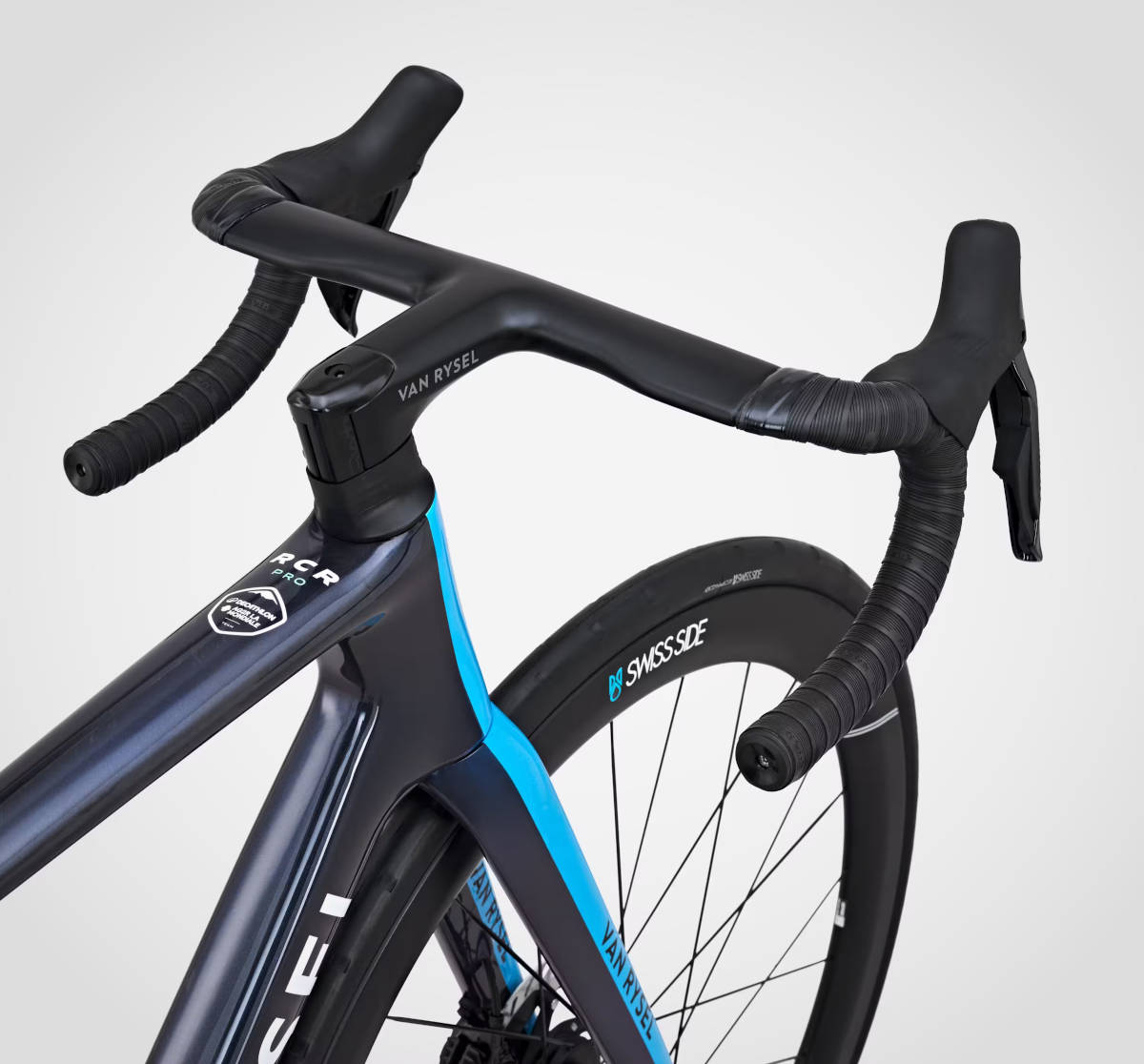 Van Rysel RCR Pro Réplica Decathlon AG2R La Mondiale.