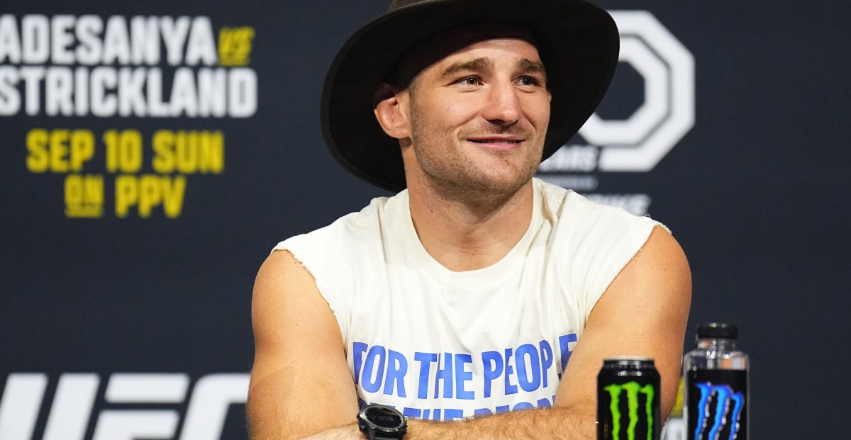 Cote palpitante entre Sean Strickland et Anthony Hernandez pour le combat vedette de l'UFC à Houston !