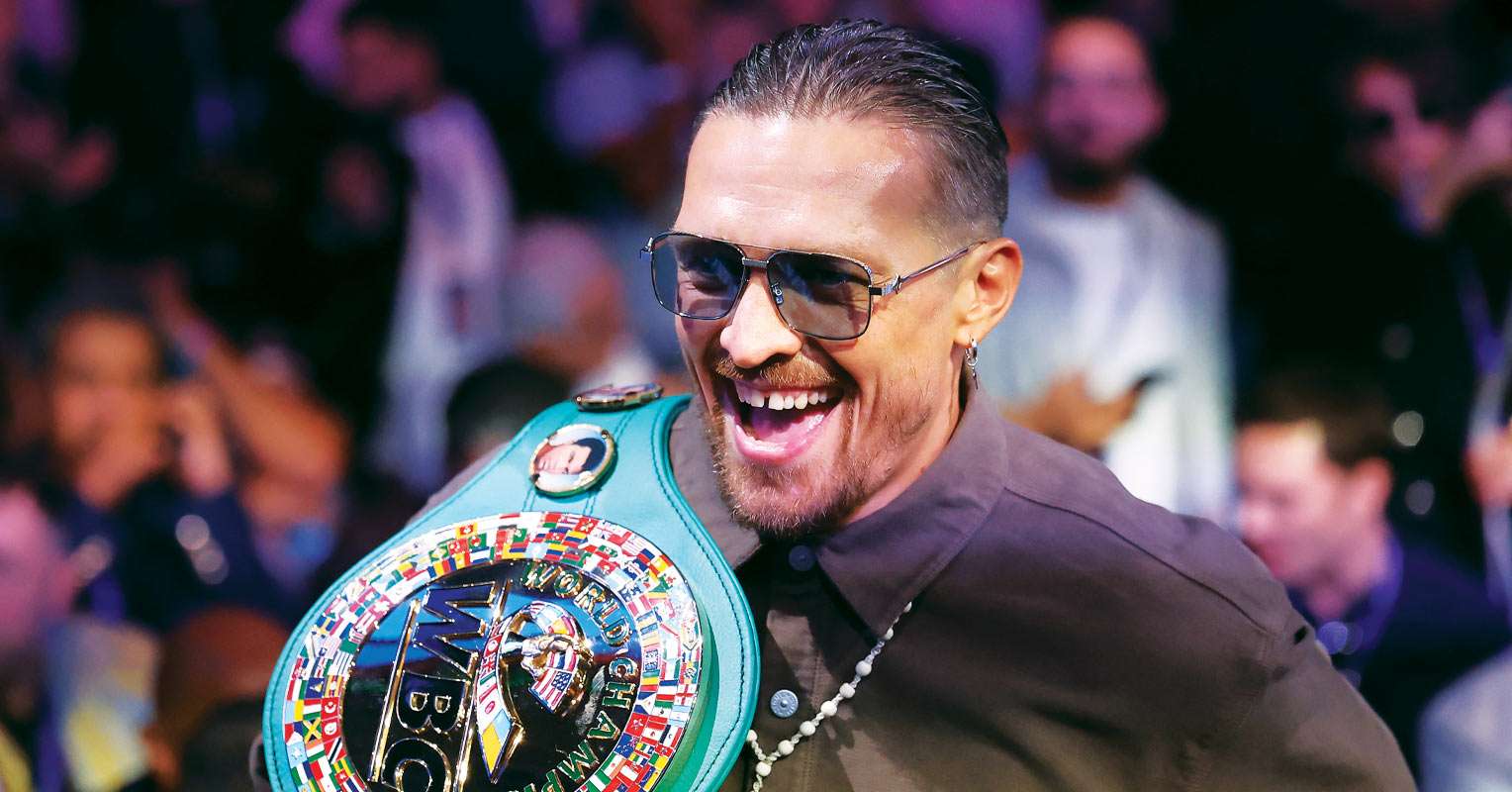 Oleksandr Usyk dévoile enfin ses prochaines étapes après avoir abandonné son titre mondial !