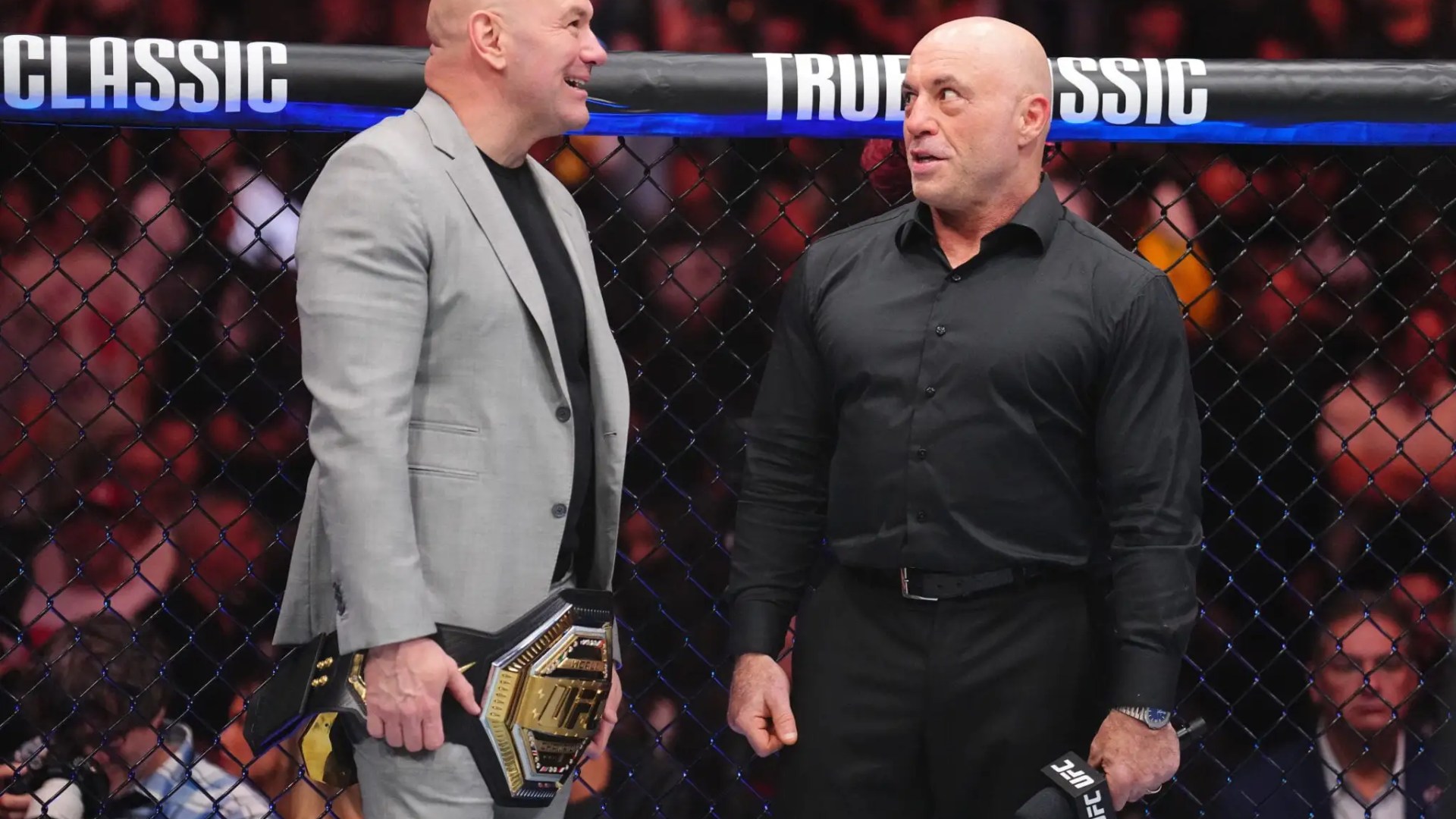 Joe Rogan supplie Dana White de faire un virage audacieux à la Maison Blanche et de créer une ceinture sensationnelle pour le "bonanza" de Donald Trump !