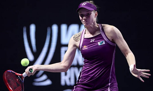 Élena Rybakina face à une star du tennis : un affrontement captivant !