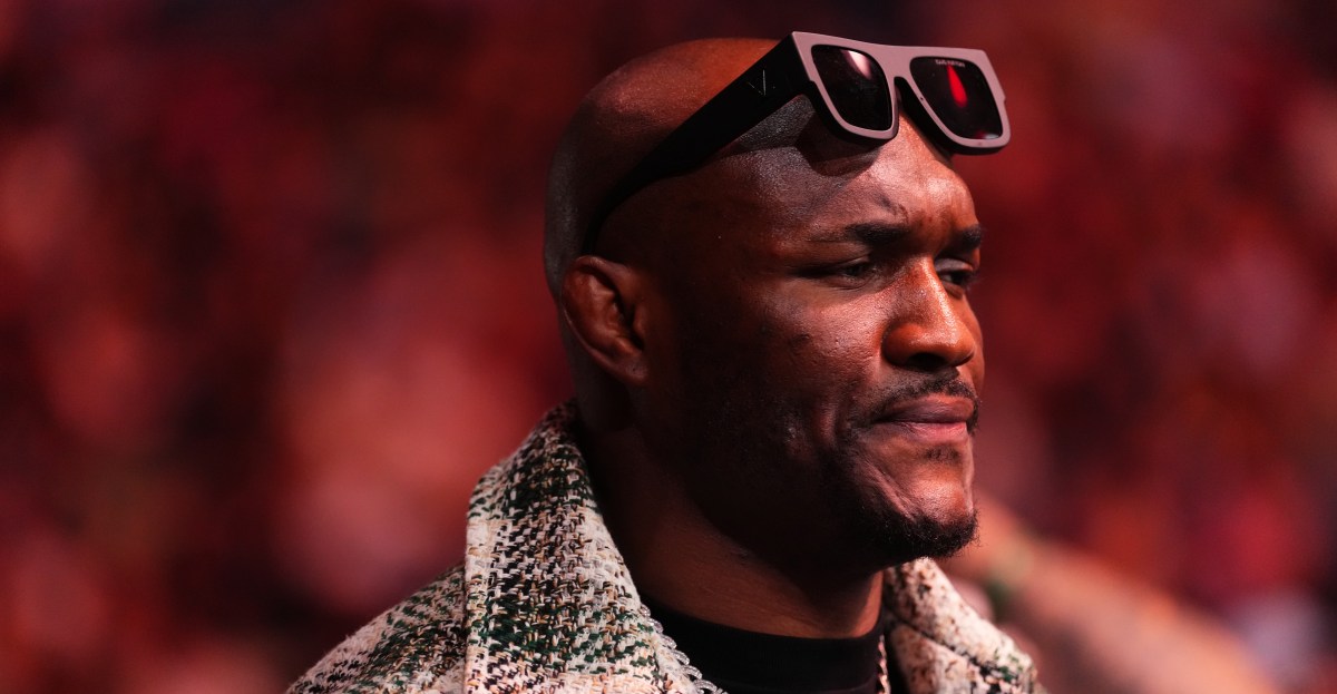 Kamaru Usman dévoile ses excuses après son lapsus sur le vlogger Anthony Joshua