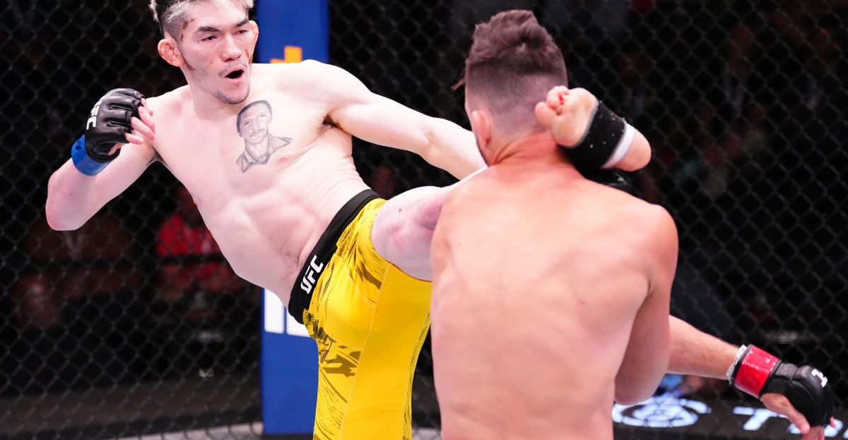 L'ascension fulgurante de Melquizael Costa face au vétéran Dan Ige à l'UFC de Houston !