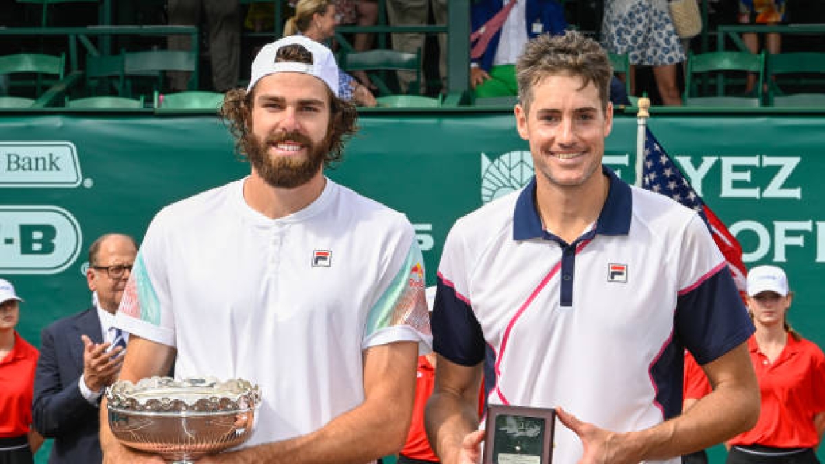 Le nouveau coach d'Opelka ne voit pas de similitudes avec le tennis d'Isner !