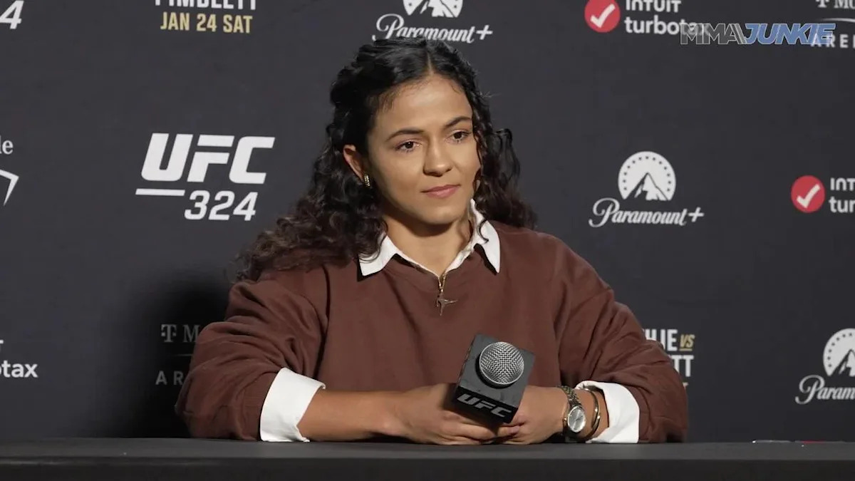 Natalia Silva : Les coulisses de son jour de presse avant l'UFC 324 !