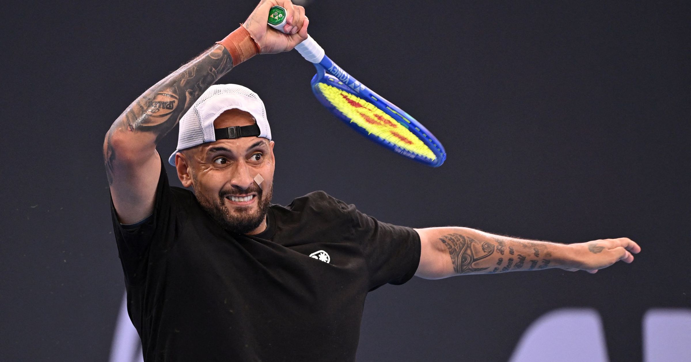 Nick Kyrgios éliminé dès son retour en Australie - Déception à Brisbane pour le chouchou des fans !