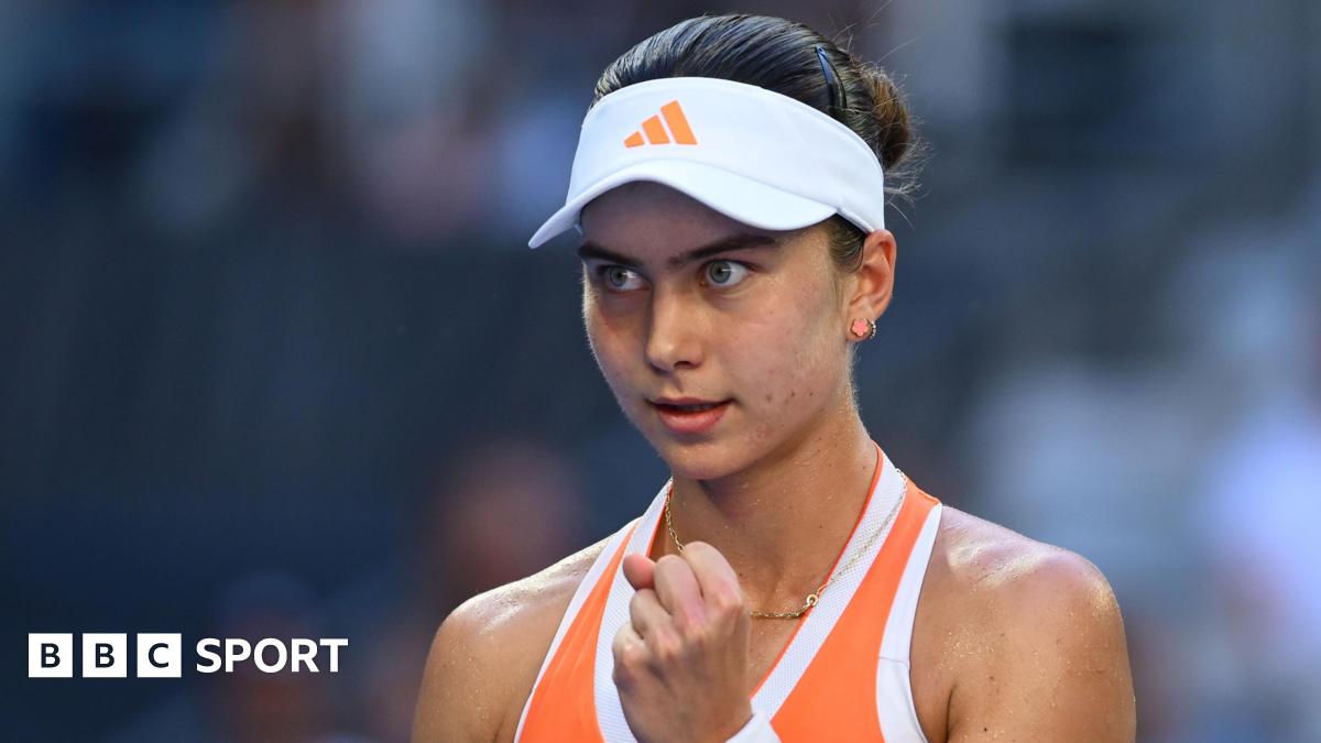 Open d'Australie 2026 : Iva Jovic, la 'future numéro un', défie Aryna Sabalenka en quarts de finale !