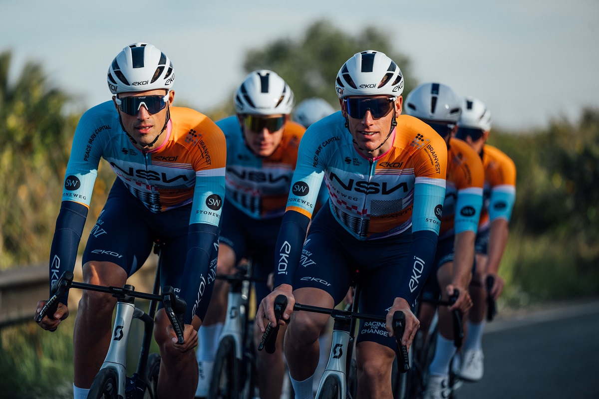 Présentation des Équipes 2026 : NSN Cycling Team - Un Nouveau Souffle après le Retour dans le Monde du Cyclisme ! Girmay et d'Autres Pionniers pour Élever le Niveau !