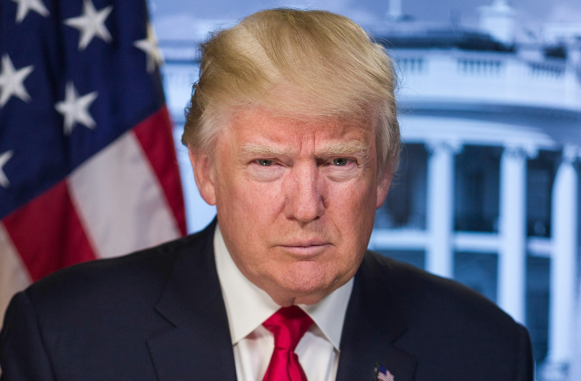 Retards du G7 en France : Comment l'événement UFC de Trump redéfinit la scène mondiale