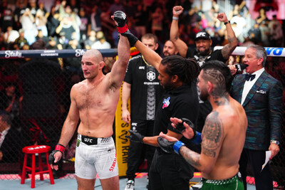 Sean Strickland met Anthony Hernandez KO à l'UFC Fight Night au Texas !