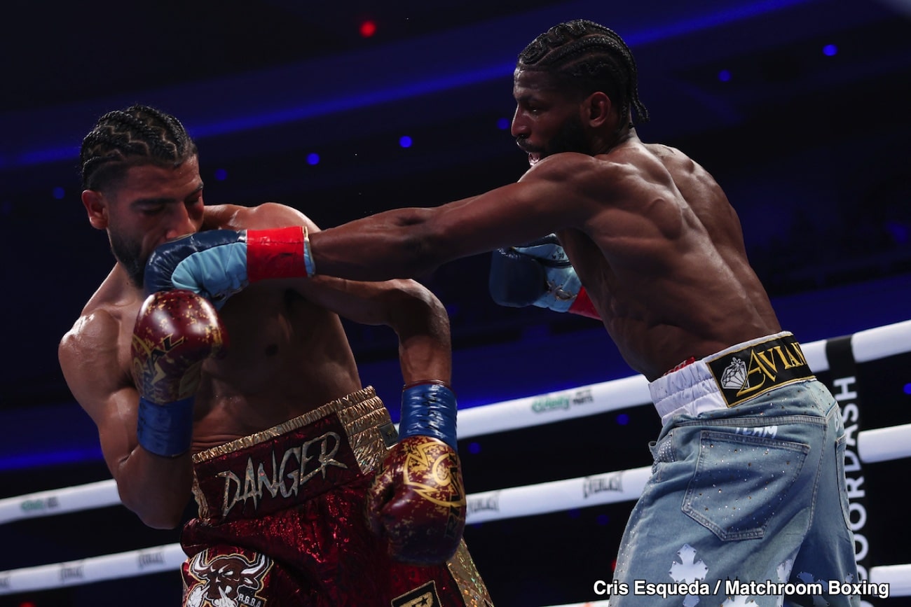 Andy Cruz à l'Assaut : Duel Crucial Contre Albert Bell pour l'IBF !