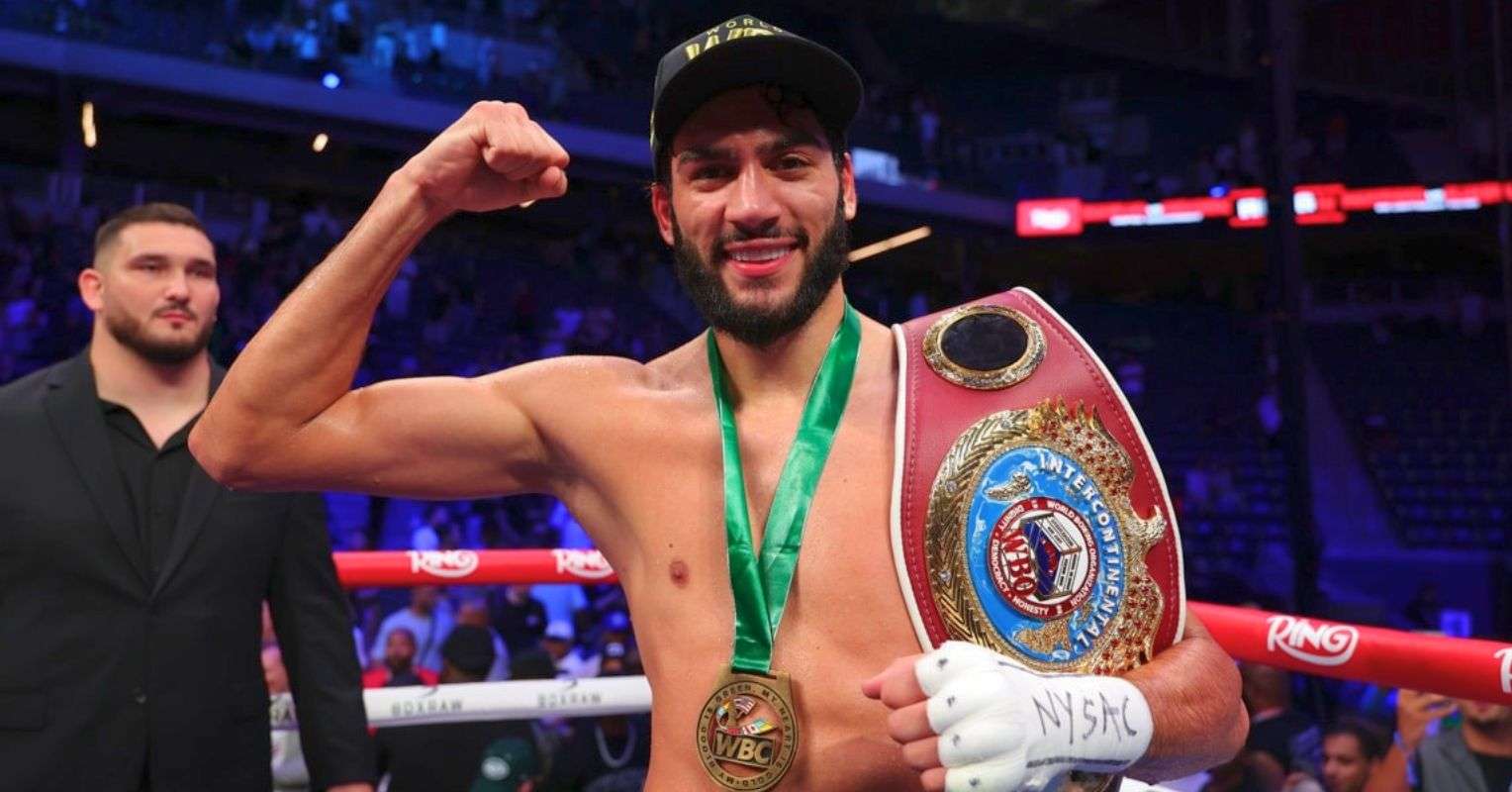 Hamzah Sheeraz en route vers un duel explosif pour le titre ancien de Terence Crawford face à l'invaincu Begic !