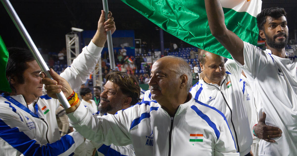 Héros indien frappe un coup triple pour surprendre les Pays-Bas !