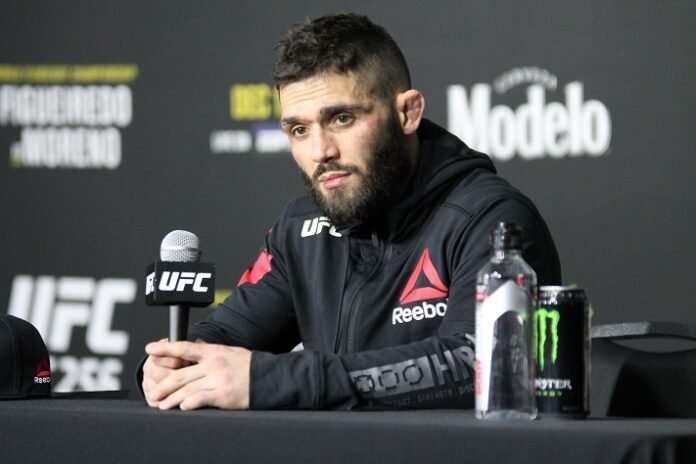 Gavin Tucker UFC 256