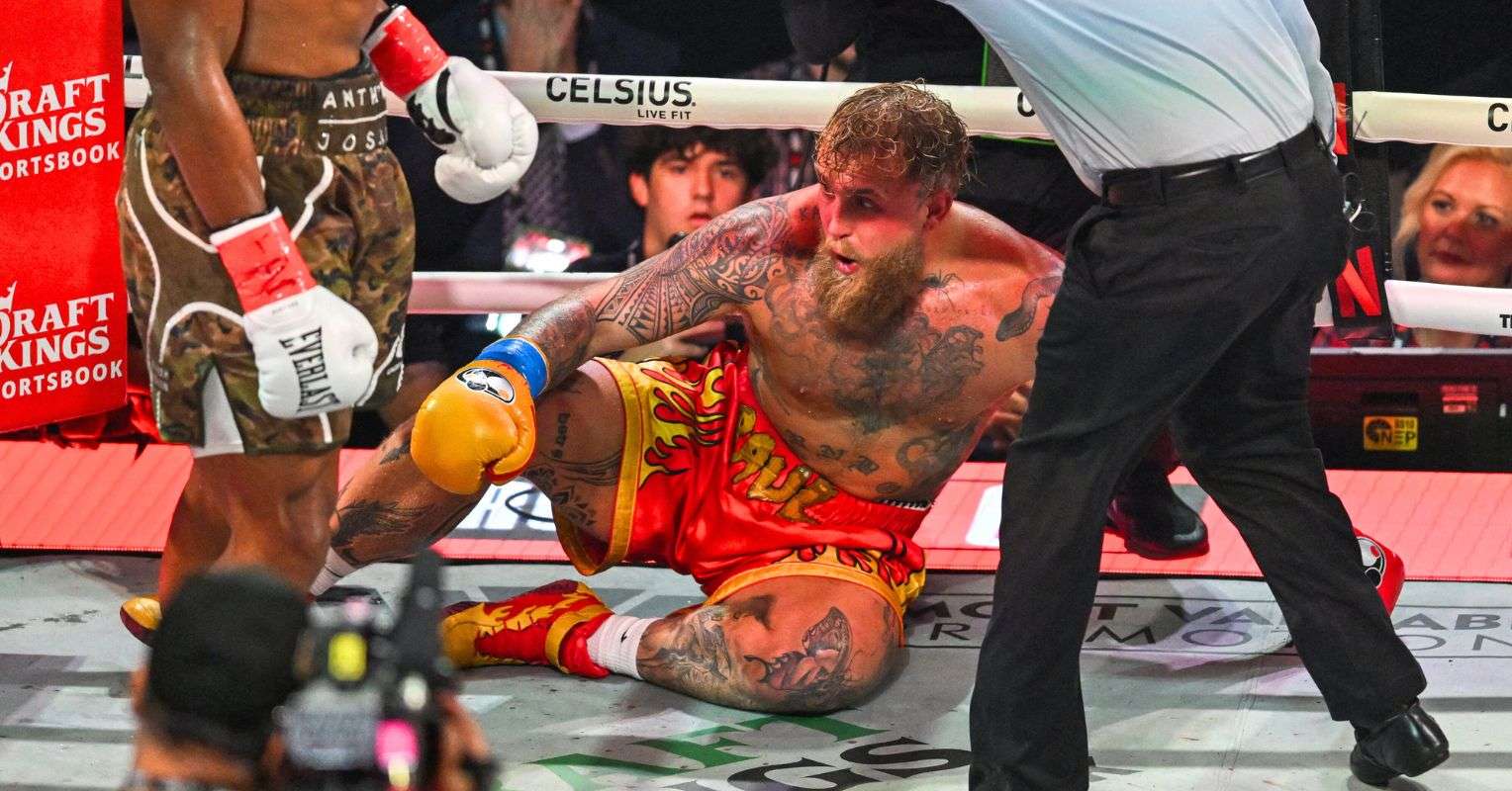 L'avenir de Jake Paul en boxe incertain après une opération d'urgence de la mâchoire liée au KO contre Anthony Joshua !