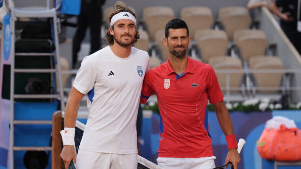 Le Dîner Révélateur de Tsitsipas et Djokovic : Un Tournant pour le Grec !
