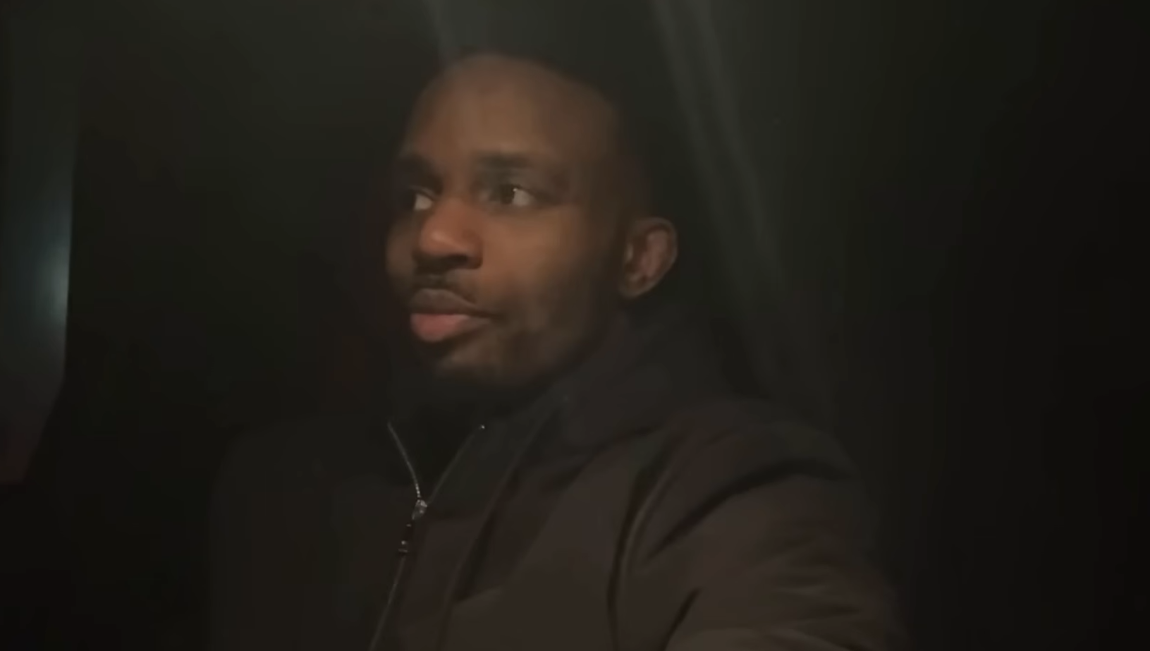 Lerone Murphy remet en question la promesse d'un combat pour le titre à l'UFC London : Les paroles s'envolent !