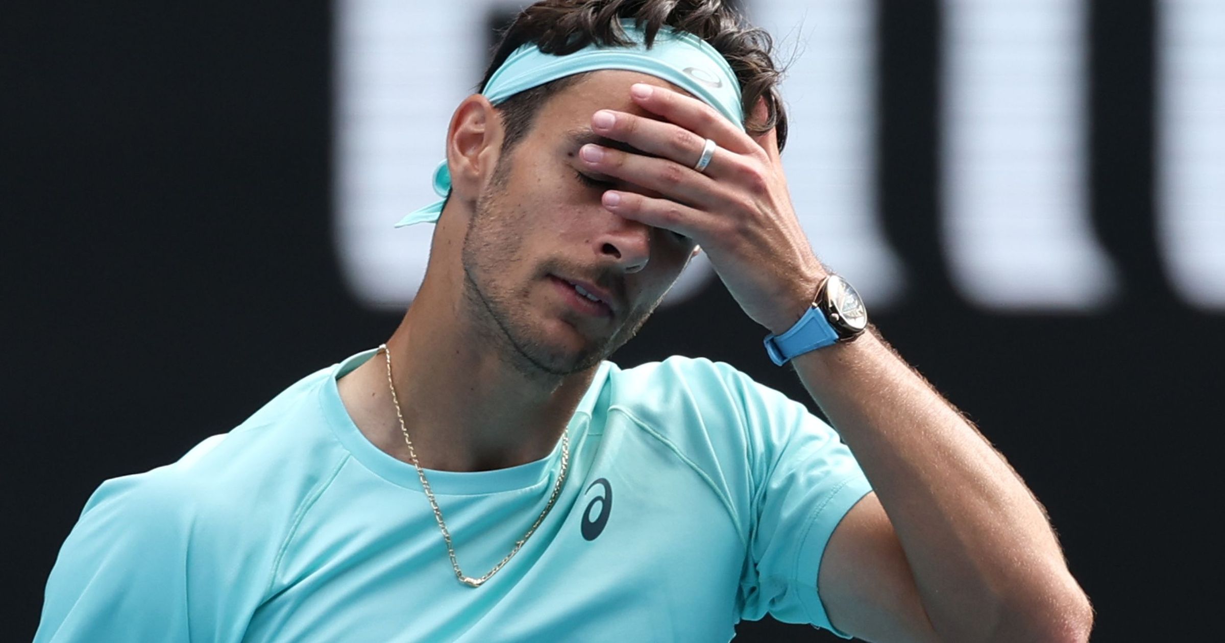 Lorenzo Musetti victime d'une élimination dramatique face à Novak Djokovic, il devra faire l'impasse sur le Golden Swing !