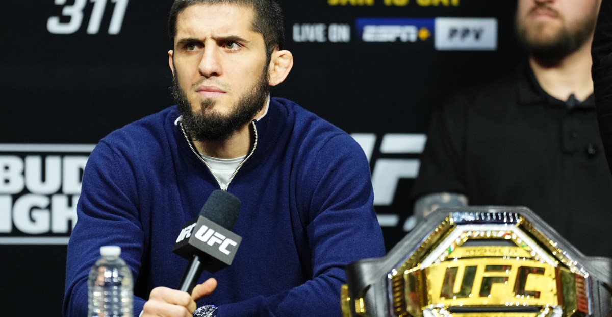 Makhachev ne craint pas l'entraînement de Garry, l'"AliExpress McGregor", en Géorgie !