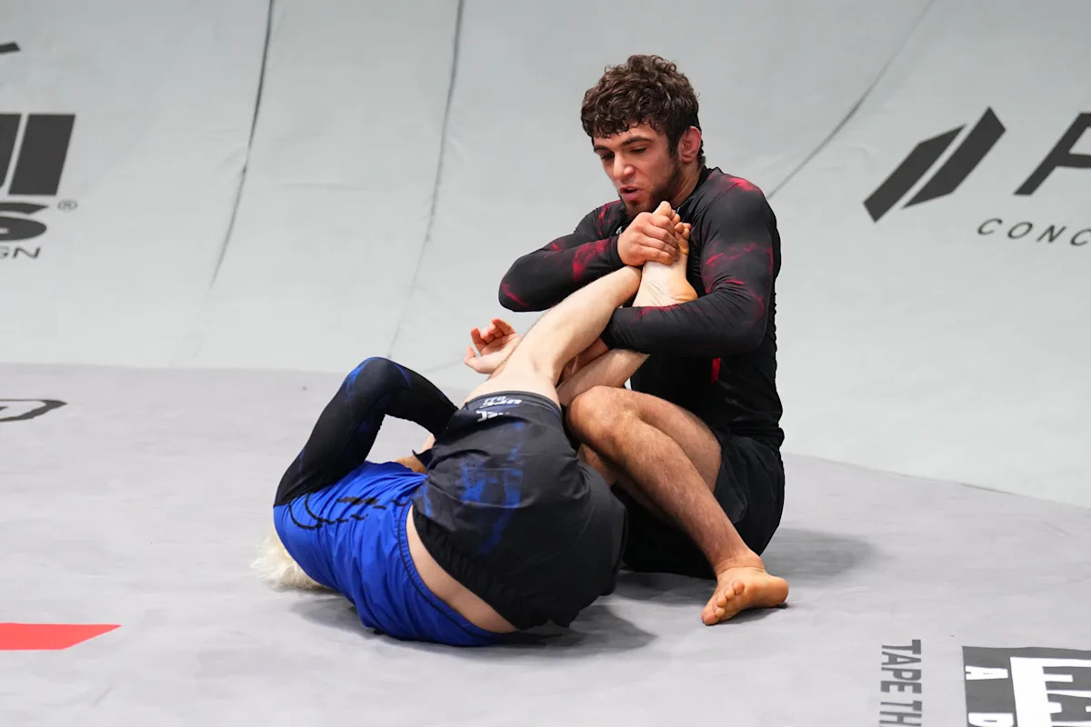 Musumeci Protège sa Ceinture BJJ UFC et Lance un Défi à Tsarukyan !