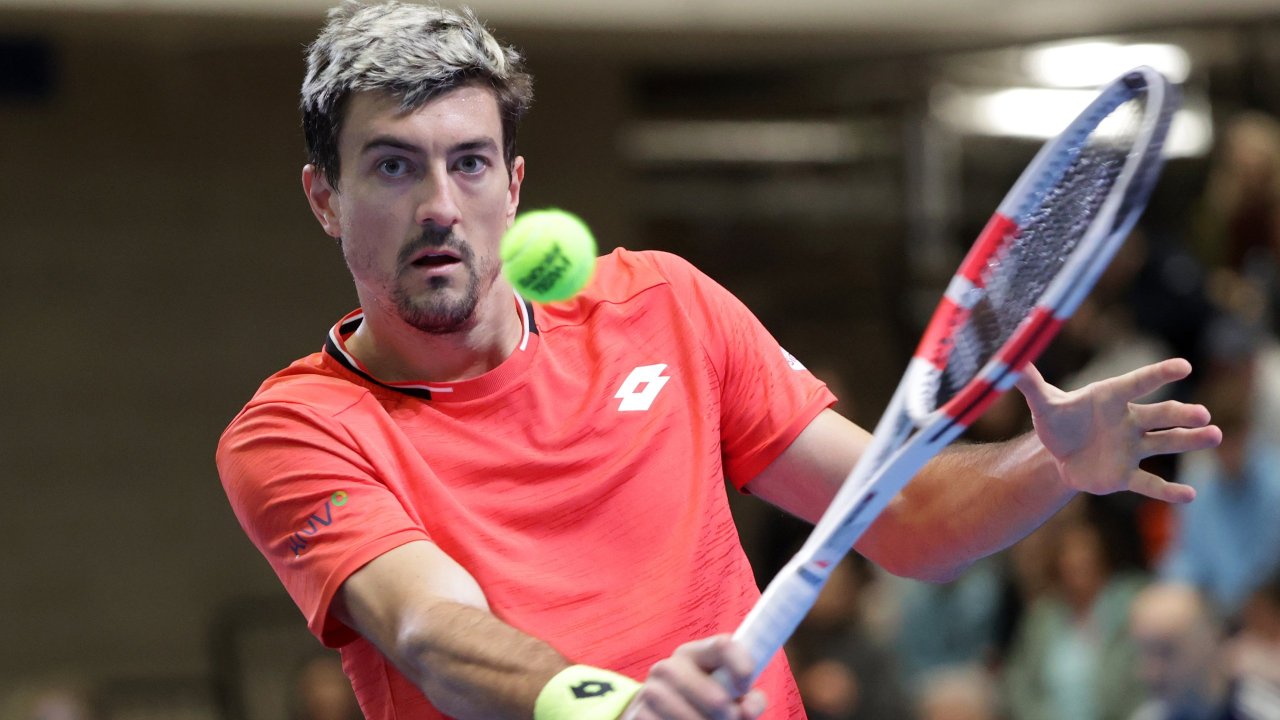 Quarts de finale : Ofner s'impose en deux sets !