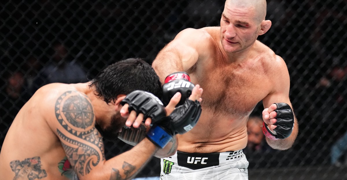 Revue du combat UFC à Houston : Réactions à l knockout de Sean Strickland contre Anthony Hernandez ; un combat pour le titre en vue ?