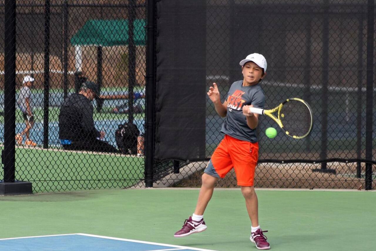 Teodor Davidov, le prodige du tennis qui bouleverse le classement ATP !