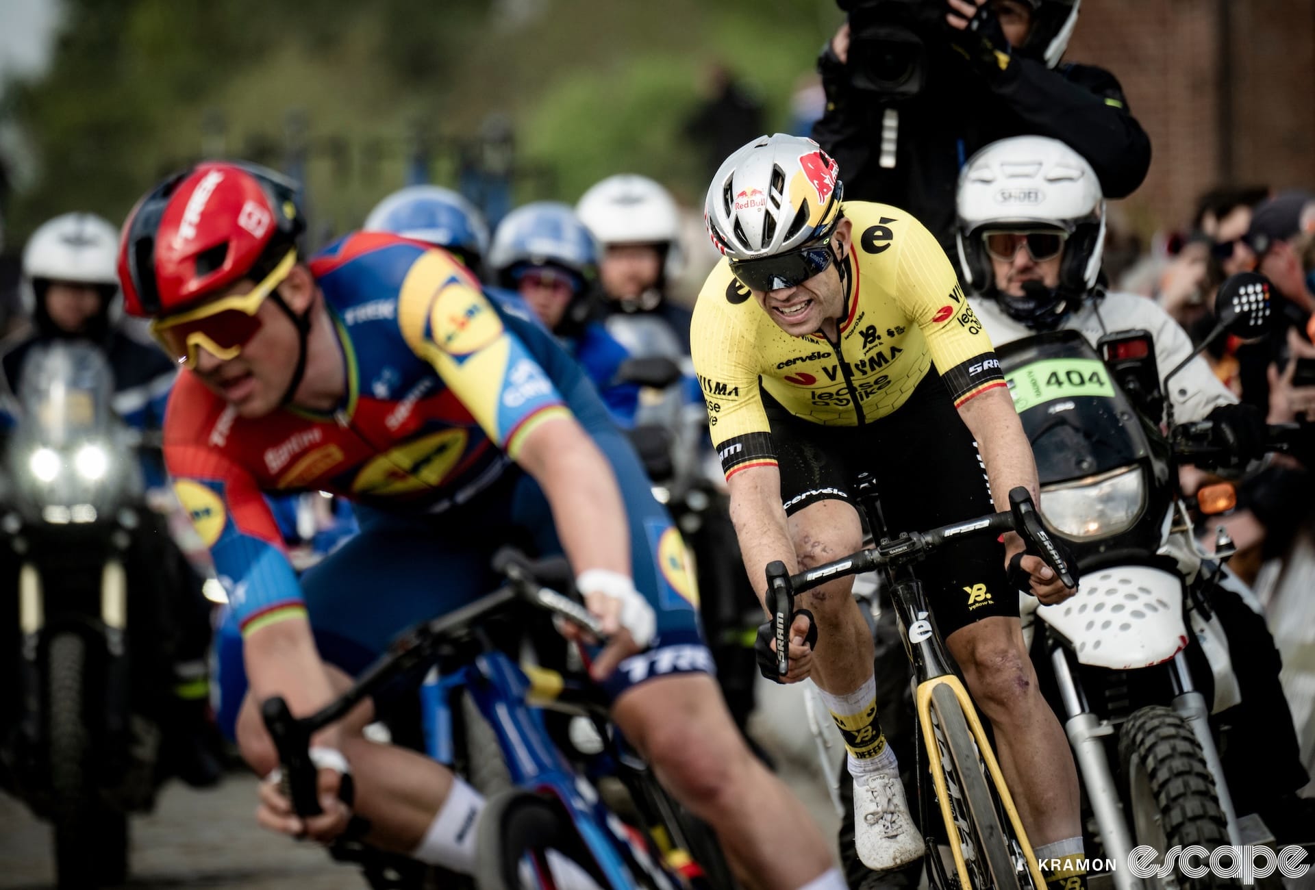 Van Aert et Pedersen : Des avancées impressionnantes dans leur rétablissement !