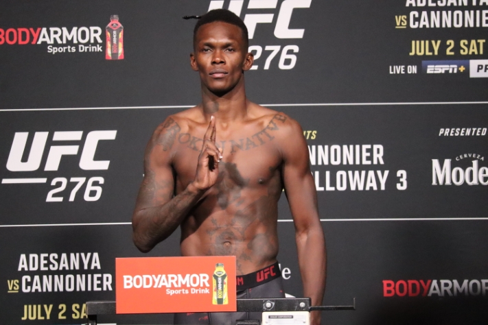 Résultats de la Pesée : Adesanya face à Pyfer, le Duel Épique !