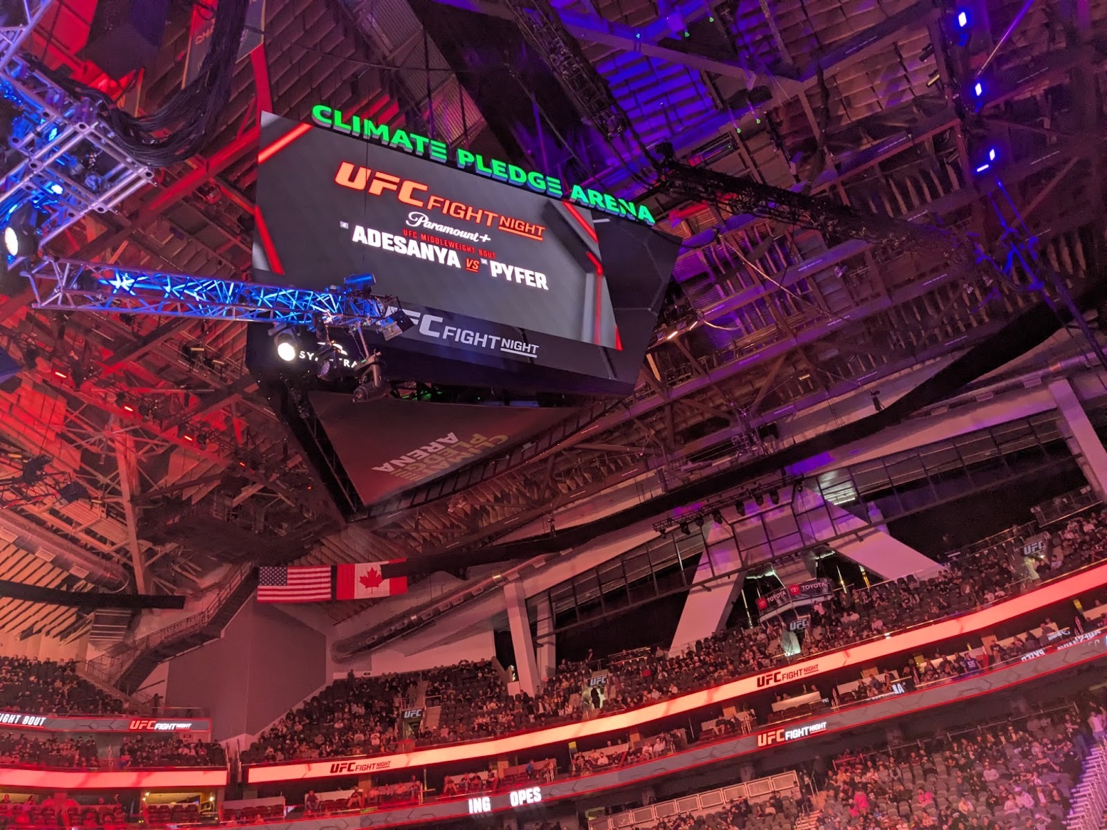 Bagarres Épiques à Seattle : L'UFC fait son grand retour à la Climate Pledge Arena pour une Nuit de Combat inoubliable !