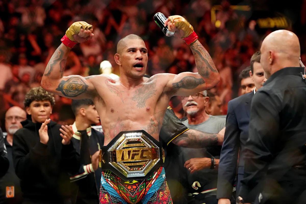 Alex Pereira : Une quête historique après avoir abandonné son titre à l'UFC