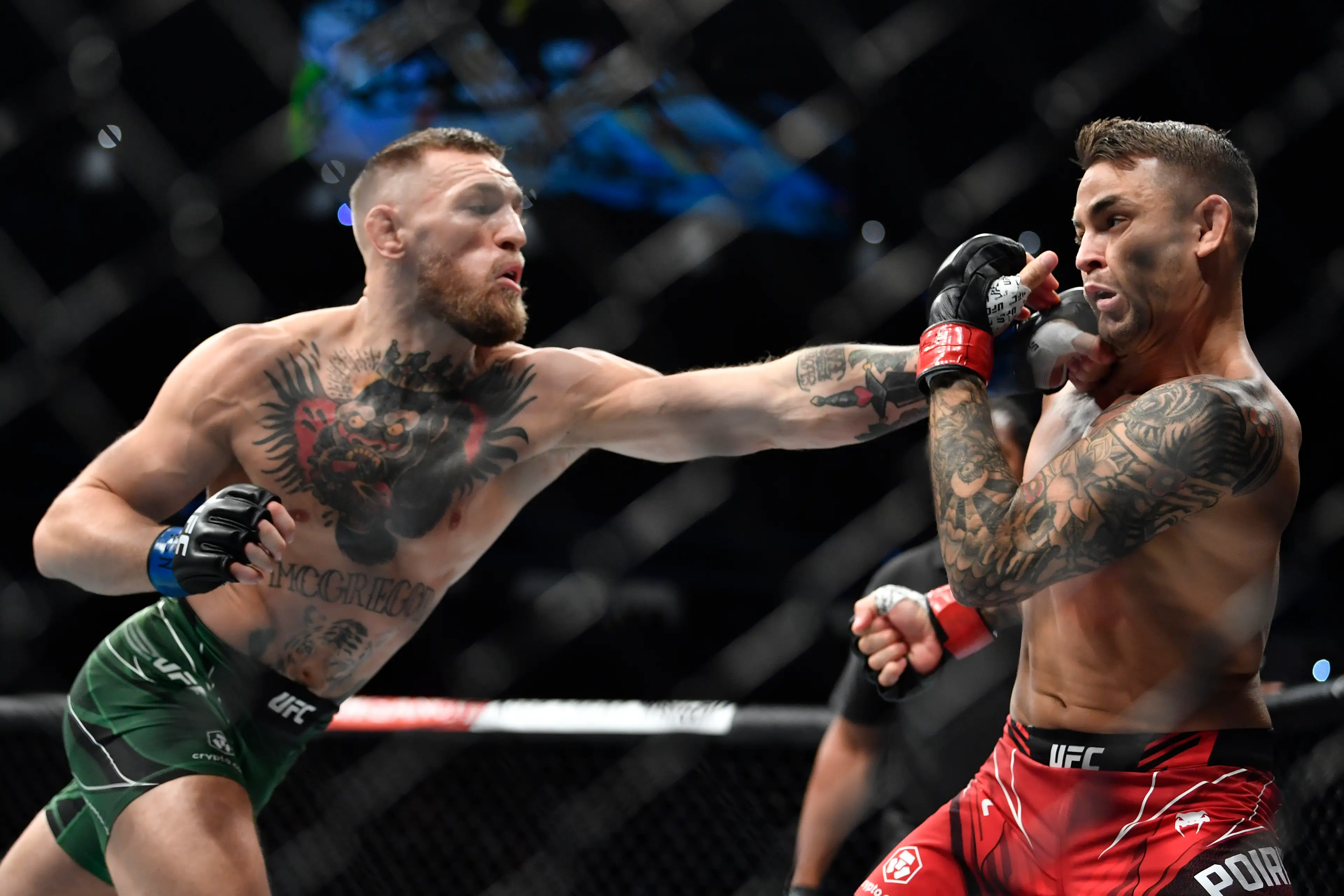 Conor McGregor lors de son combat contre Dustin Poirier à l'UFC 264. Image : Getty