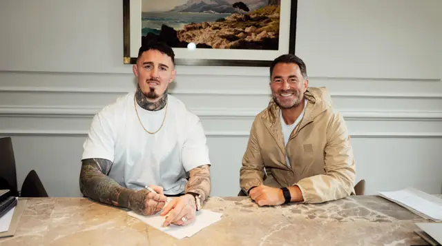 Tom Aspinall affilié à l'agence de talents Matchroom d'Eddie Hearn.