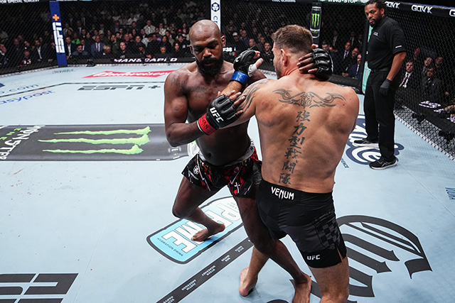 Jon Jones affirme être en pleine 'négociations' pour un combat à la Maison Blanche de l'UFC !