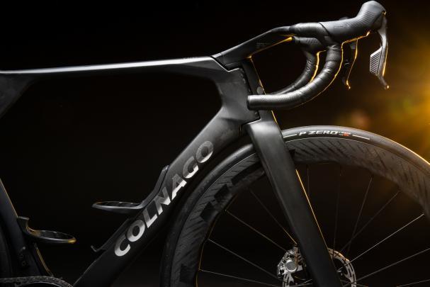 Vélos Colnago sans peinture de Pogacar