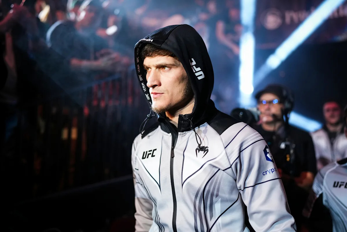 Movsar Evloev à UFC Londres : "Ceux qui me trouvent ennuyeux ne sont que des amateurs !"
