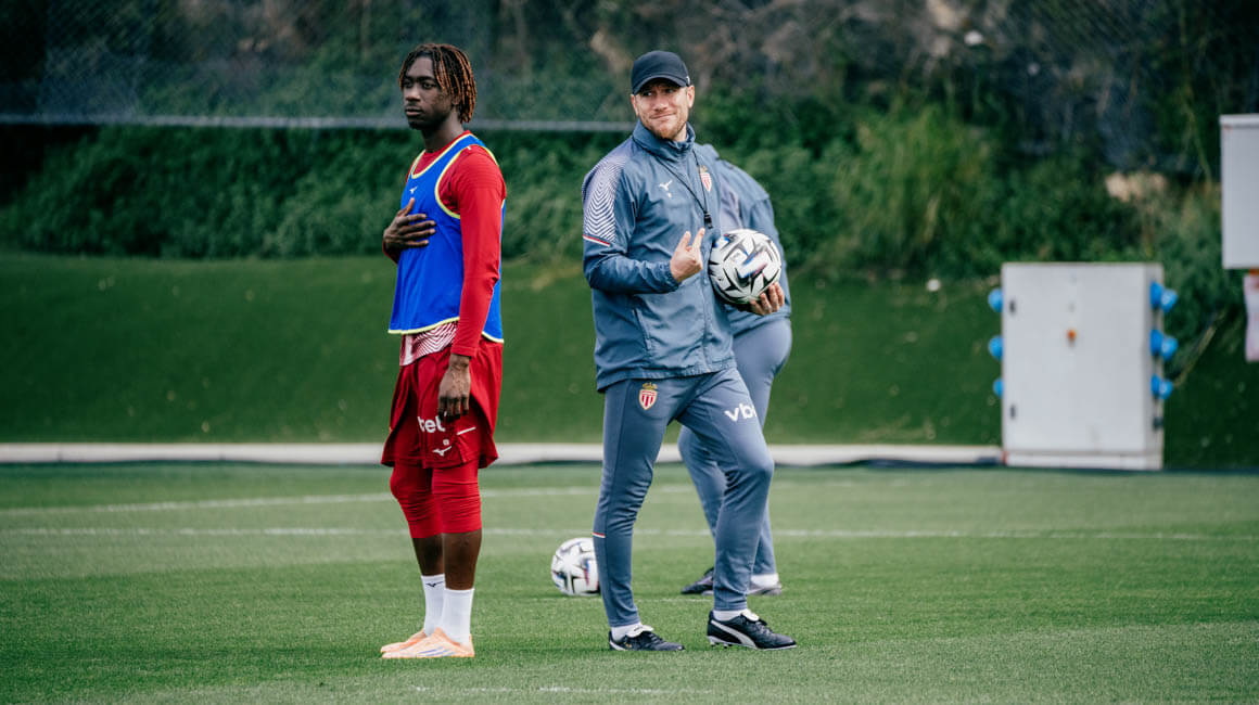 Pocognoli se projette vers l'affrontement décisif AS Monaco vs PSG !