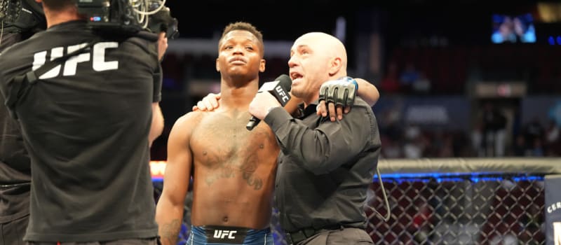 Prédictions UFC : Analyse, Choix et Paris pour UFC Seattle - Adesanya affrontant Pyfer