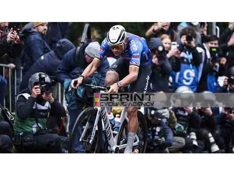 Week-end de Stats : L'Italie Atteint 18 Victoires, Van der Poel Propulse les Pays-Bas !
