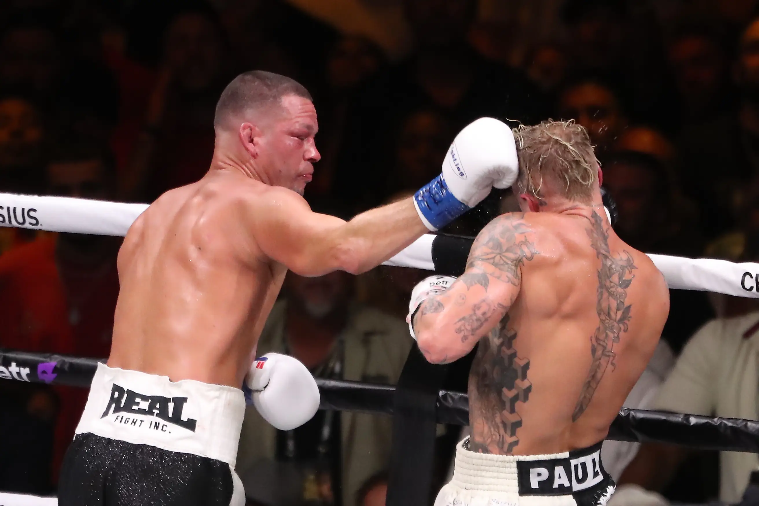 Jake Paul a remporté une décision unanime contre Diaz en 2023.