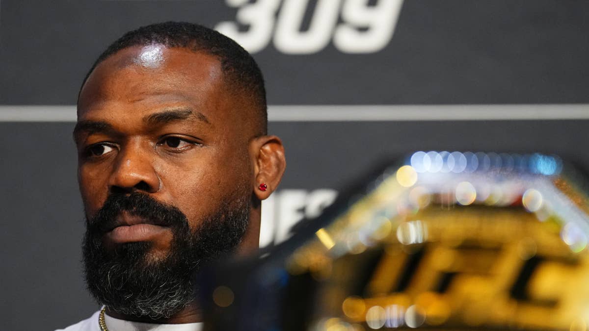 Jon Jones Annonce sa Retraite Après un Retour Échoué à l'UFC