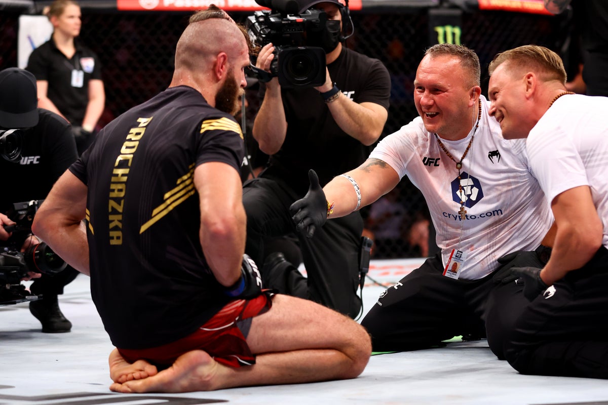 UFC 327 : Jiri Prochazka affronte Carlos Ulberg – Heure du combat, carte des matchs et comment ne rien rater !