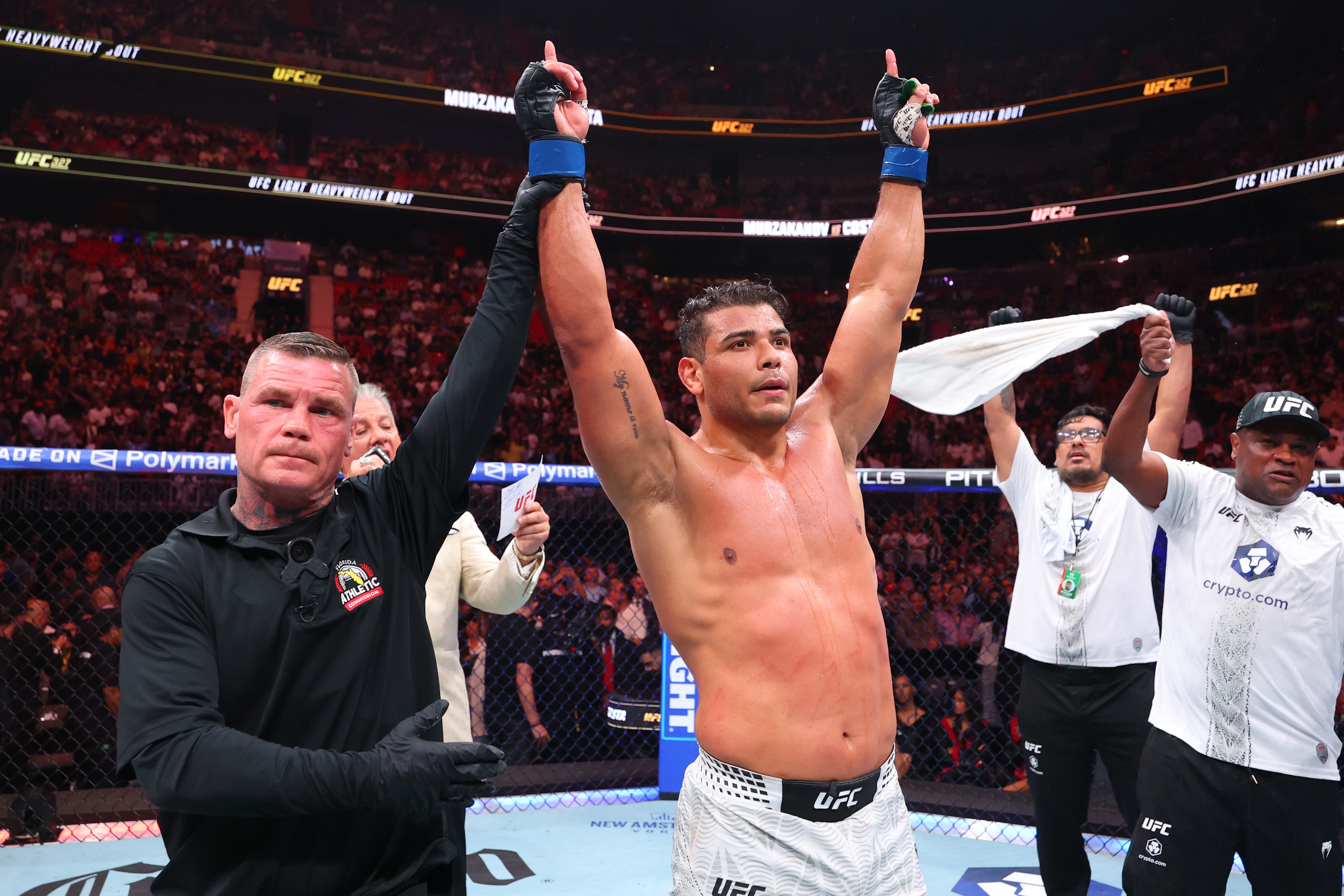 Paulo Costa vainqueur
