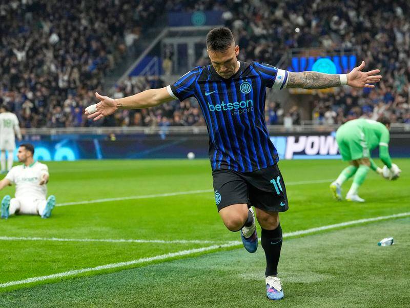 Lautaro Martinez et l'Inter Milan en tête de la Serie A.