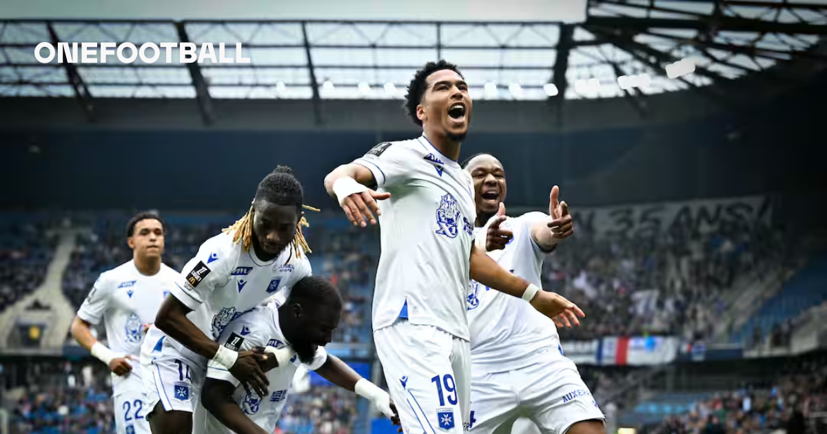 Lassine Sinayoko brise sa malédiction et propulse Auxerre vers la victoire !