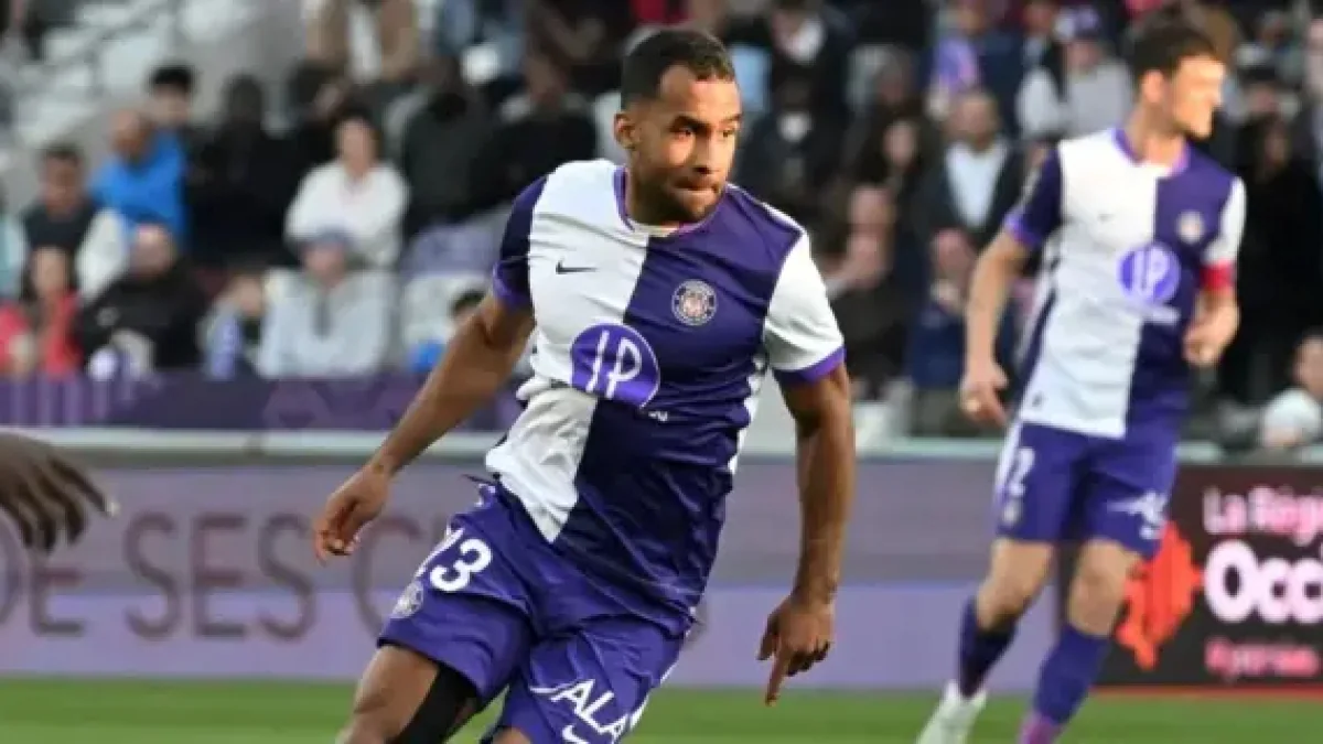 Lens FC se prépare à défier Toulouse : un match sous tension avec un moral au beau fixe et un défi de rapidité !
