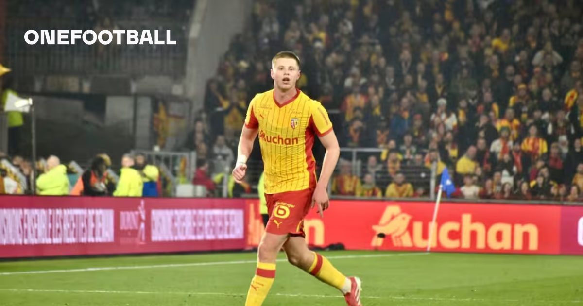 Nidal Celik en compétition pour devenir la Pépite du mois de mars en Ligue 1 !