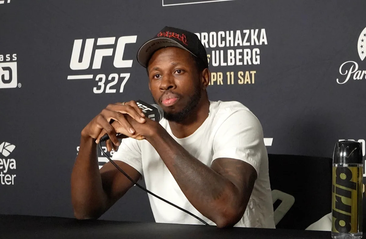 Randy Brown de l'UFC 327 : Kevin Holland est furieux que je ne veuille pas être son ami !